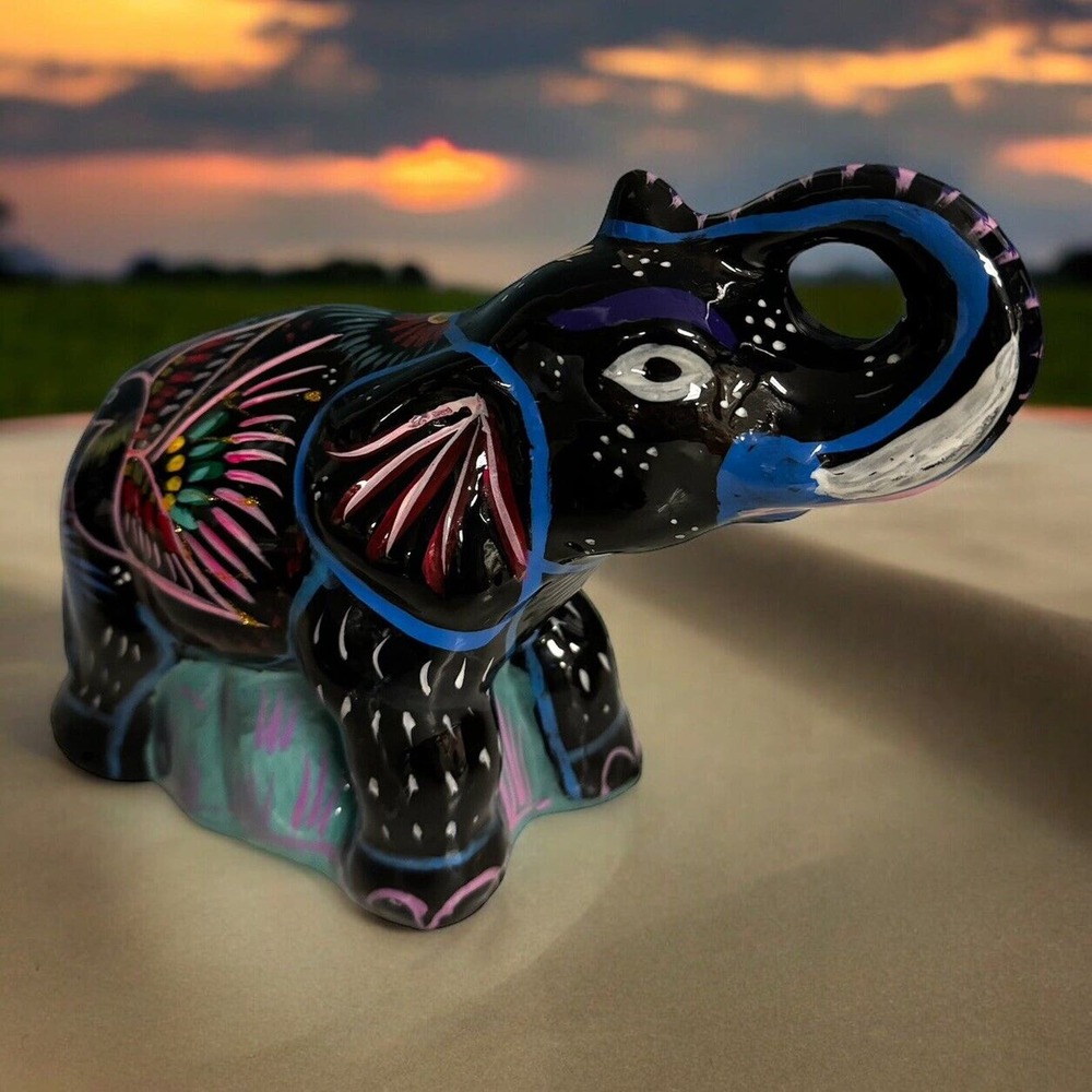 Talavera Pottery Art Ceramic Elephant Figurine Piggy Money Bank Hand Painted